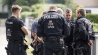Berlin’de bilinmeyen silah deposu tezi