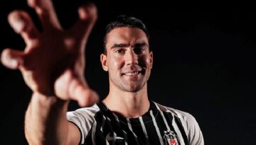 Beşiktaş, Dusan Vlahovic’i UEFA listesine ekledi!
