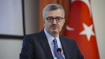 Burhanettin Duran: İsrail’in atakları barışa yönelik çabayı sabote etmektedir
