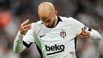 Cerny, lige yeniden birincilerle başladı!