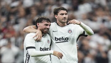 Dolmabahçe’de Vlahovic’in gecesi. 8 gollü maçta Beşiktaş, Çorum FK’yı farklı geçti