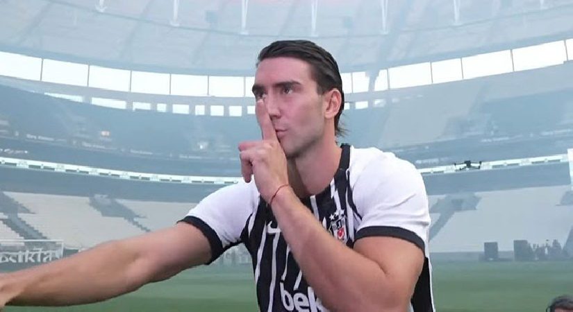 Dusan Vlahovic’ten imza merasiminden taraftara şampiyonluk iletisi: ‘Hazır mısınız? Başlıyoruz!’