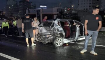 Esenyurt’ta 11 araç birbirine girdi. 2’si ağır 6 yaralı