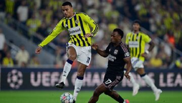 Fenerbahçe 1-1 Lyon (UEFA Şampiyonlar Ligi play-off turu)