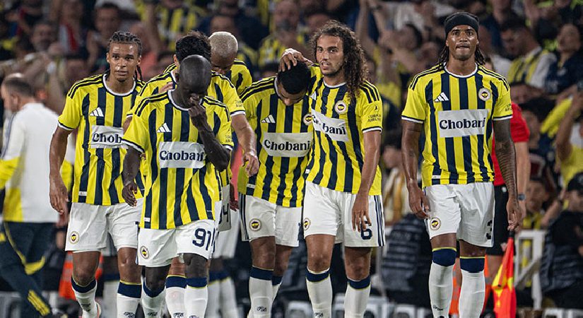 Fenerbahçe, Lyon maçı takımını UEFA’ya bildirdi!