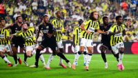 Fenerbahçe, Şampiyonlar Ligi için tipi Fransa’ya bıraktı. Kadıköy’de Lyon ile yenişemedi