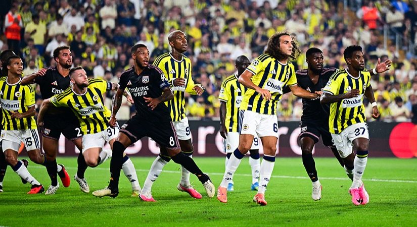 Fenerbahçe, Şampiyonlar Ligi için tipi Fransa’ya bıraktı. Kadıköy’de Lyon ile yenişemedi