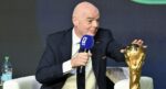 FIFA önderleri reaksiyonların gayesindeki Gianni Infantino’nun arkasında