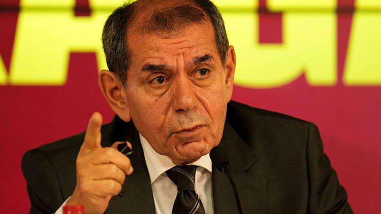 Galatasaray’da transfer isyanı! Taraftar ayağa kalktı