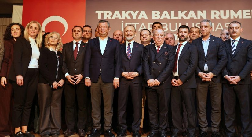 Gözler İstanbul’a çevrildi, bir belediye liderinden daha açıklama geldi. “Yeni Parti’ye geçmiyorum”