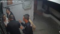 Güllü’nün öldüğü geceden yeni imaj. Polise panikle tekraren “Annem yeterli mi?” diye sormuş