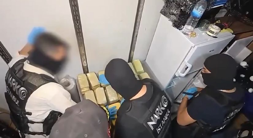 İçişleri Bakanlığı 71 ilde uyuşturucu operasyonu düzenledi. Toplamda 807 kuşkulu tutuklandı