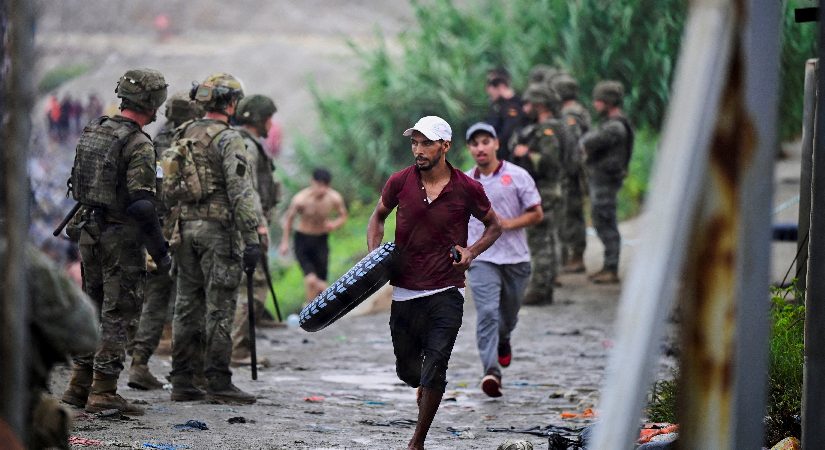İspanya için kriz büyüyor | 24 saatte 60 bin göçmen. Bir gecede her şey değişti: “Kent işgal edilmiş gibi”