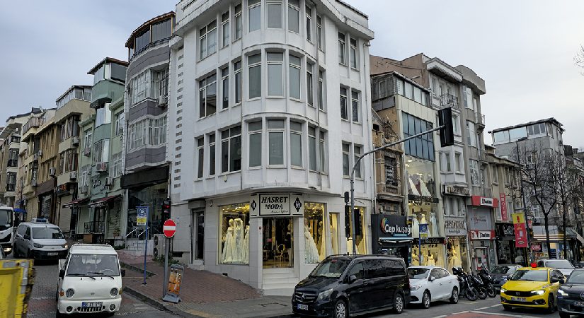 İstanbul’un iki tarihi caddesinde dönüşüm. Tüm binalar tek tek elden geçirilecek