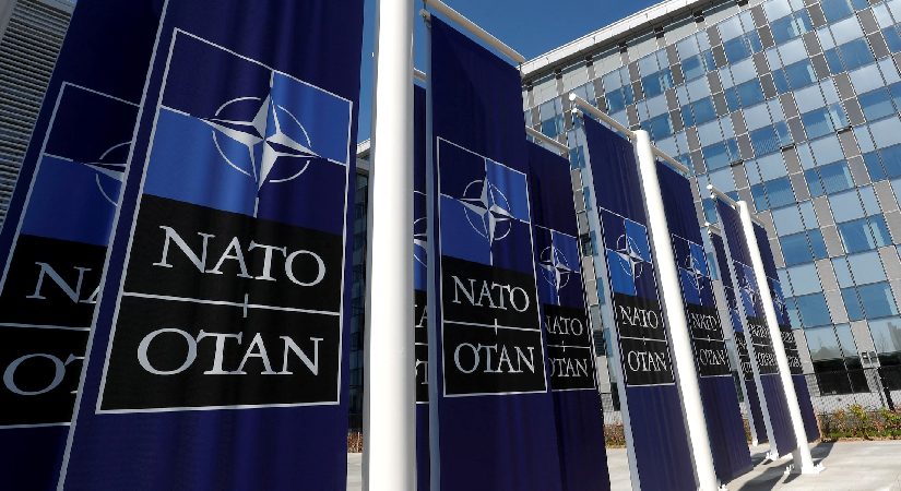 İsviçre’de NATO ve yaptırım aksisi referandum