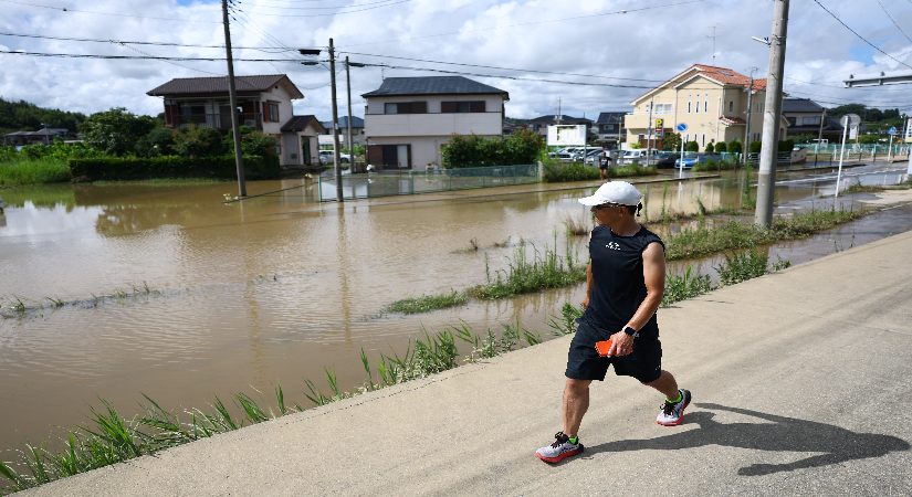 Japonya’yı vuran şiddetli yağışlarda meyyit sayısı 10’a yükseldi, bin 499 bina sular altında kaldı