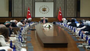 Kahramanmaraş’taki okul saldırısı. Erdoğan hayatını kaybeden öğrencilerin ailelerini kabul etti