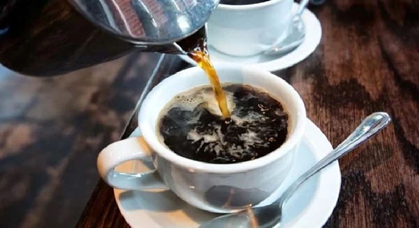 Kahve tüketimi daha az beden yağı ve daha fazla kasla ilişkilendirildi
