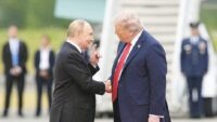 Kremlin’den Trump’a görüşme sinyali… Ukrayna pazarlığı kasıma kaldı