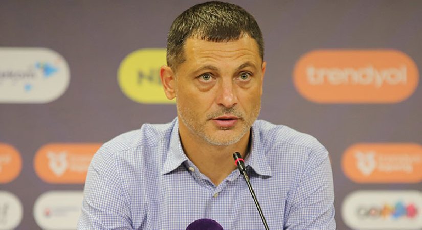 Mirel Radoi: ‘Böyle bir maçta 1 puan önemli!’