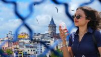 Nem bunaltıyor, sıcak hava yakıyor. İstanbul’da hava ne vakit serinleyecek?