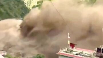 Nepal’de facia… En az 157 meyyit yüzlerce kayıp var