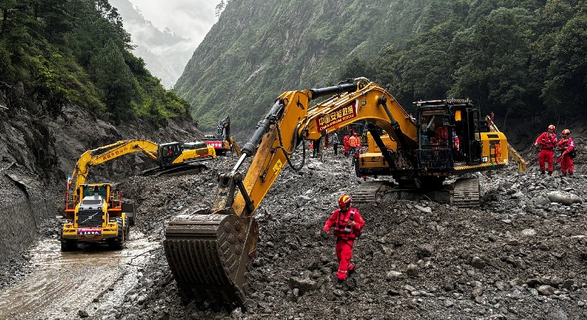Nepal’de vakte karşı yarış. “93 bin kişi etkilenmiş olabilir”
