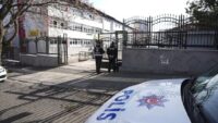 Okullarda yeni güvenlik tedbirleri. 30 bin kişi işe alınacak