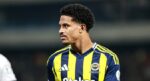 Oosterwolde’den ‘Fenerbahçe’de kalacak mısın?’ sorusuna yanıt!