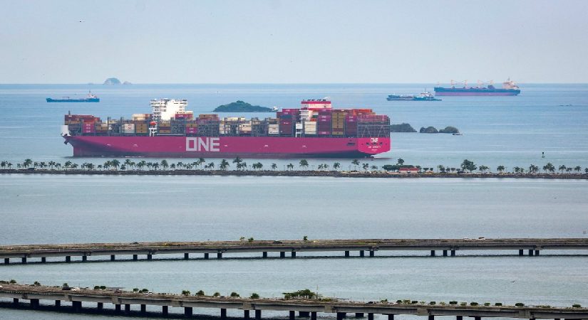 Panama Kanalı’ndan geçmek için rekor fiyat ödedi