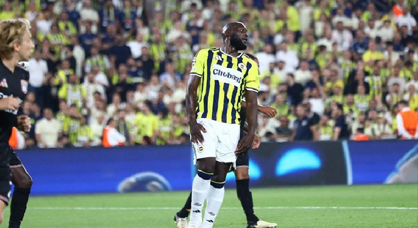 Romelu Lukaku, birinci defa Fenerbahçe forması giydi!