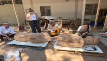 Sardes’te 2 bin 500 yıllık anıtsal heykel bulundu