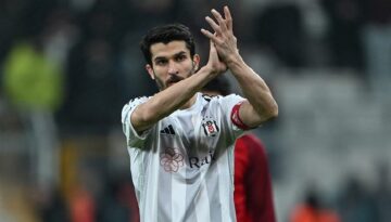 Takım dışı bırakılmıştı, veda edecek. Beşiktaş, Necip Uysal kararını açıkladı