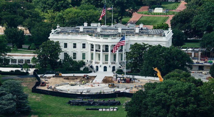 Trump idaresi, Beyaz Saray’ın yenilenmesi için servet harcayacak