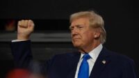 Trump’ın İran tezi: Anlaşmak istiyorlar