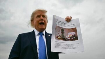 Trump’tan ilaç fiyatları gafı: “Gördünüz mü” diyerek Biden idaresini öven haberi gösterdi