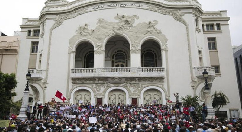 Tunus Meclisi’nde genel konsey daveti