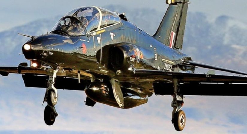 16 milyon sterlinlik İngiliz jeti yere çakıldı