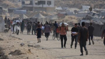 3 yıl aradan sonra yeniden! Gazze’de eğitim-öğretim çadırlarda başladı