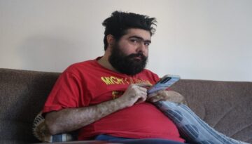 3 yıl sonra konutundan çıkan Barış yine meskene kapandı. “Düzelmek istemiyorum”