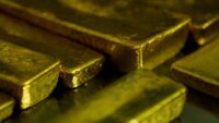 8 ayda bin ton altın alındı, 159 milyar dolar harcandı