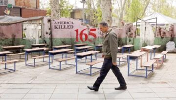 ABD yaptırımı eğitime uzandı! İranlı gençlere imtihan manisi