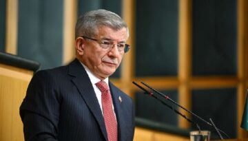 Ahmet Davutoğlu hakkında soruşturma başlatıldı