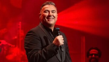 Antonis Remos D Maris Bay’da hayranlarıyla buluşacak