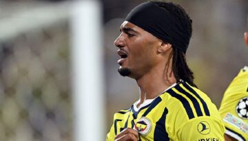 Archie Brown santrafor üzere bitirdi, Fenerbahçe tarihine geçti! Şampiyonlar Ligi’nde 18 yıl sonra gelen gol