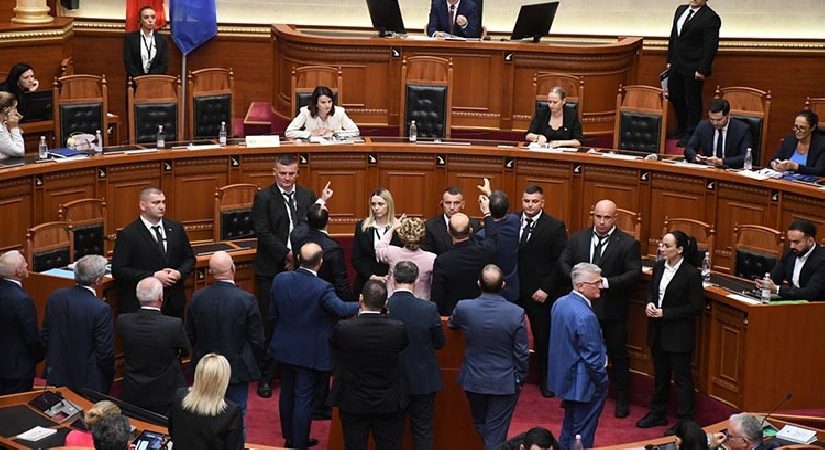 Arnavutluk’tan Gazze kararı: Yasa tasarısı onaylandı