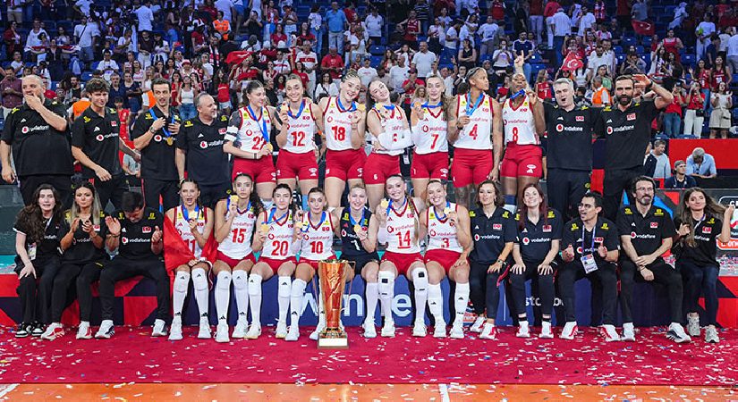 Avrupa Şampiyonası’nın en güzellerine Filenin Sultanları damgası!