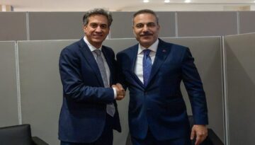 Bakan Fidan, İngiliz mevkidaşı ile görüştü