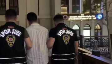 “Bilet var” diye bağırınca yakalandılar, üç yıl mahpus cezası isteniyor