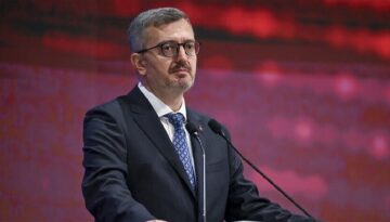 Burhanettin Duran’dan Netanyahu’nun Türkiye’ye maksat alan kelamlarına reaksiyon